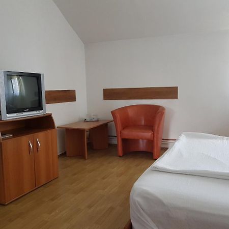 Motel Pacific Deva Eksteriør billede